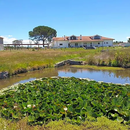 Πανσιόν Quinta Coracao D'ouro
