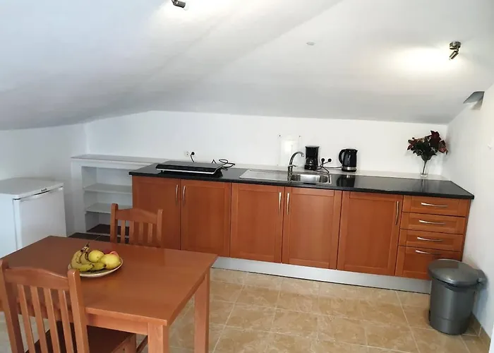 ゲストハウス Quinta Coracao D'ouro Midões